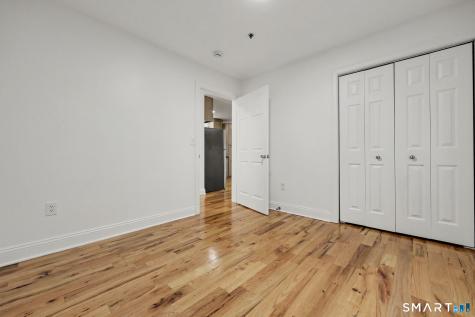863-865 Brewster Street Bridgeport CT 06605