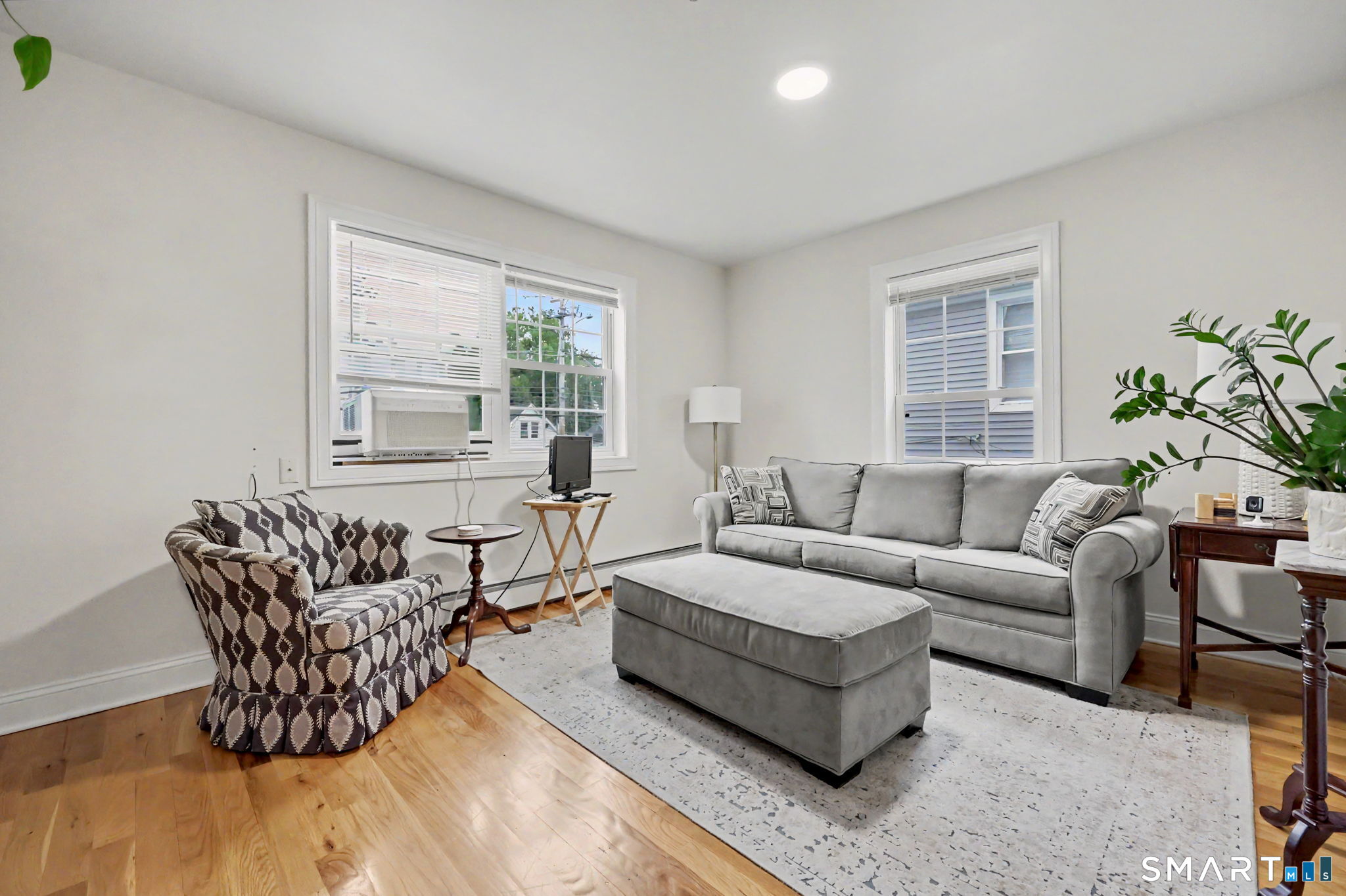 863-865 Brewster Street Bridgeport CT 06605