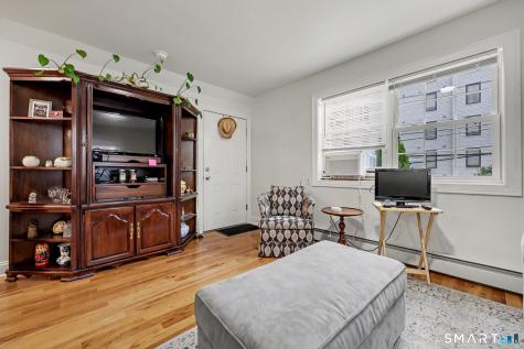 863-865 Brewster Street Bridgeport CT 06605