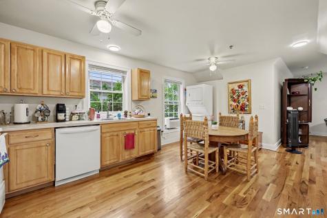 863-865 Brewster Street Bridgeport CT 06605
