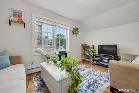 863-865 Brewster Street Bridgeport CT 06605
