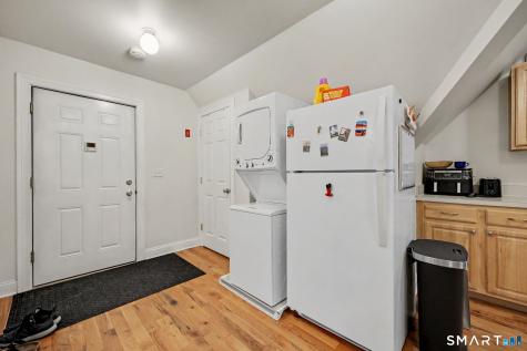 863-865 Brewster Street Bridgeport CT 06605