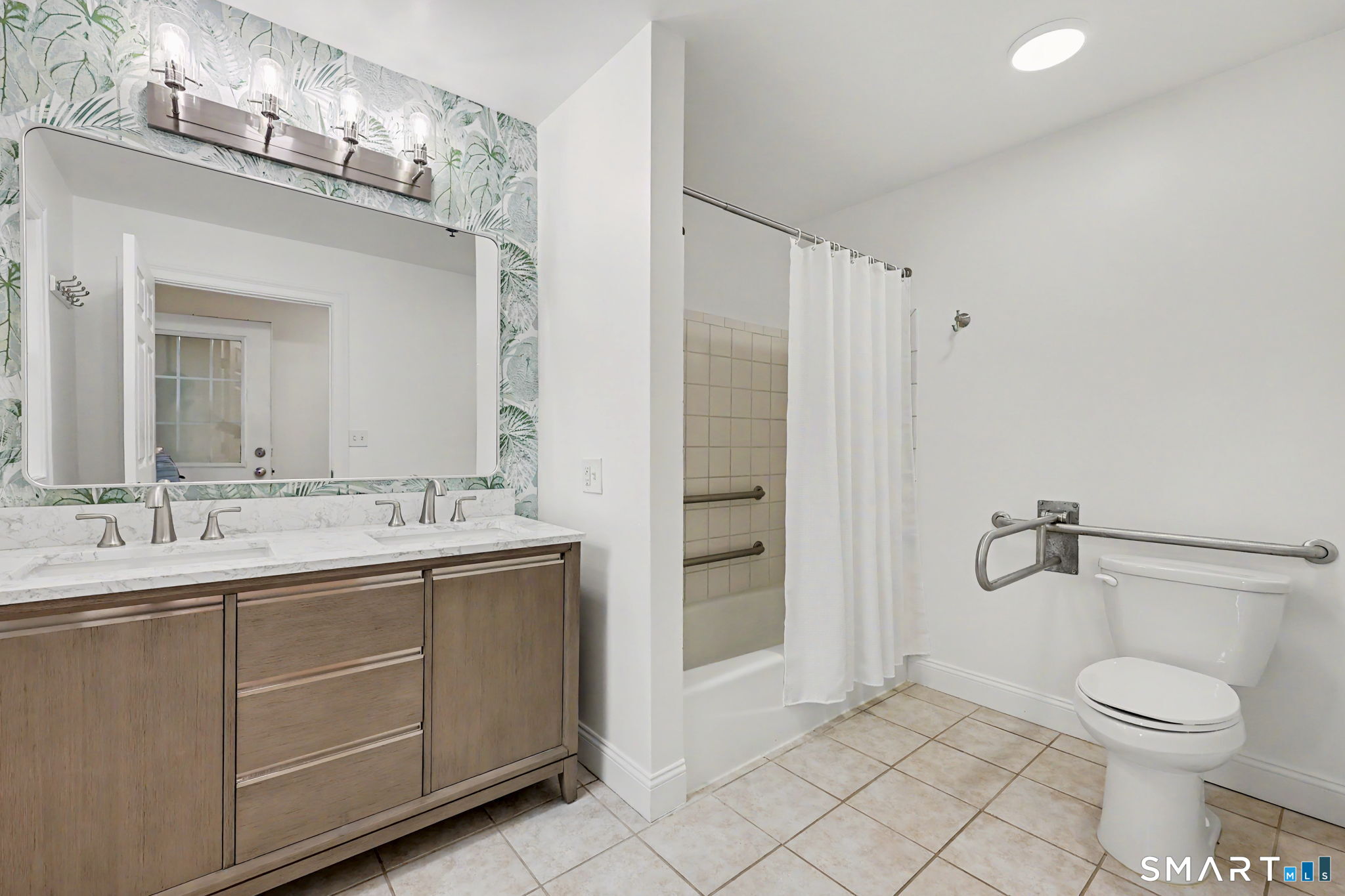 863-865 Brewster Street Bridgeport CT 06605