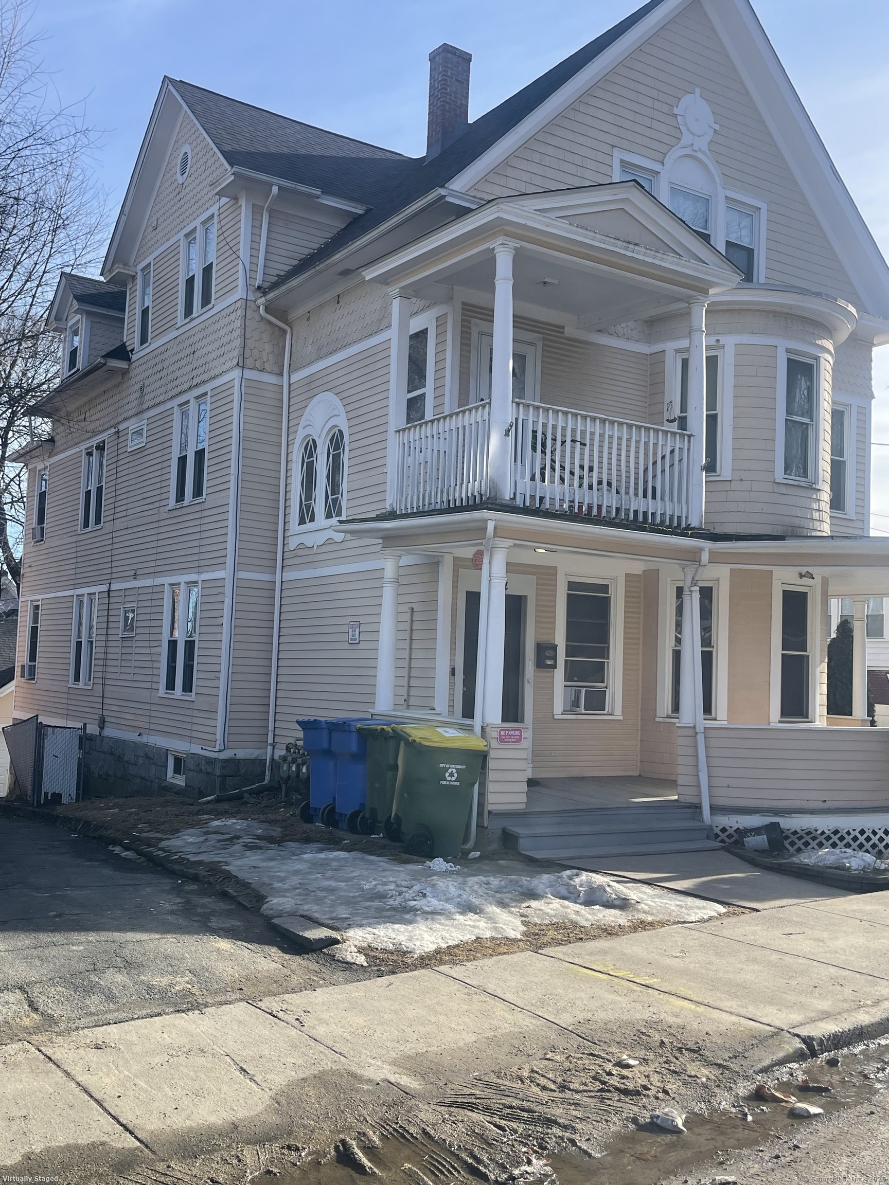 232 Pine Street Waterbury CT 06710