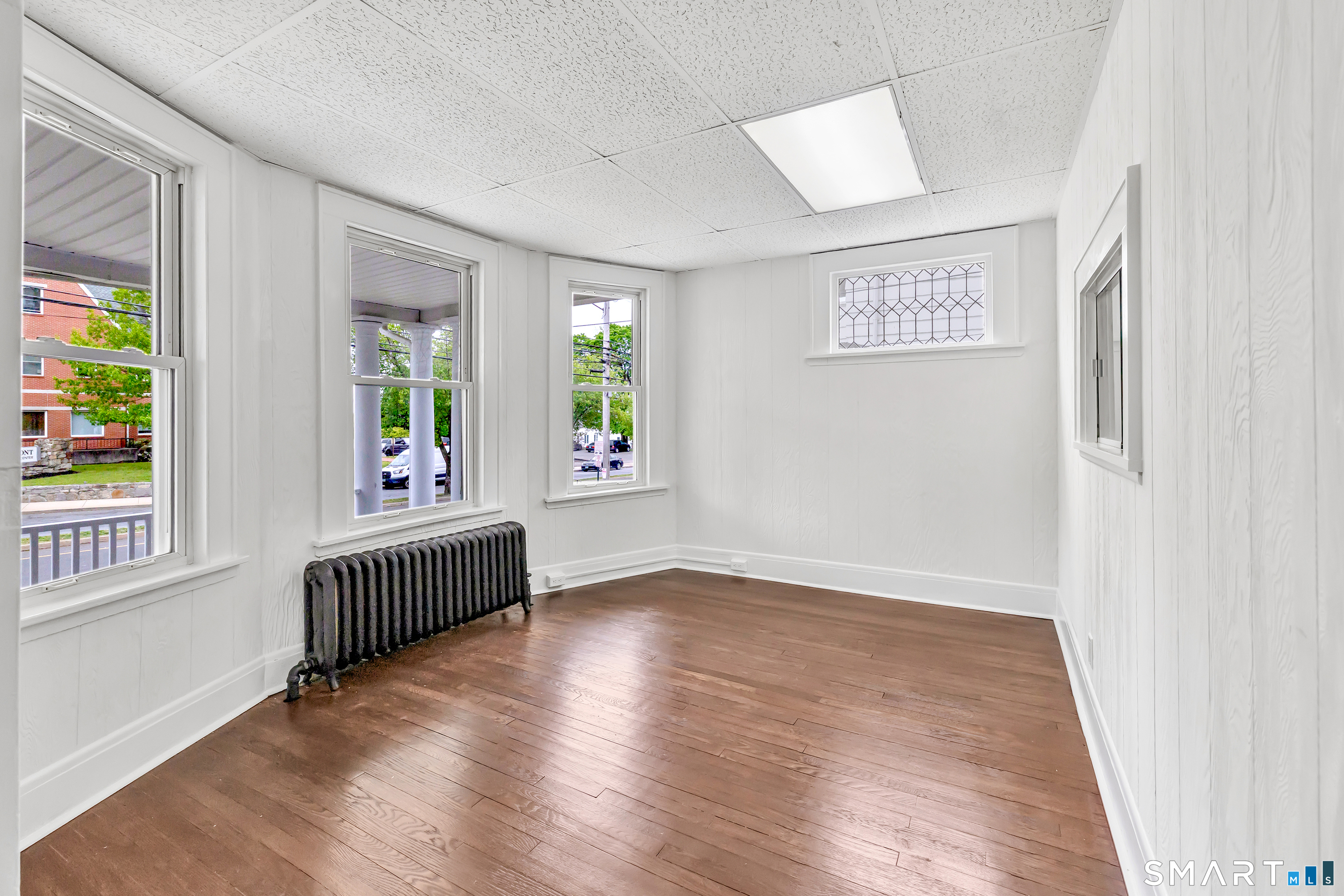 3193 Main Street Bridgeport CT 06606