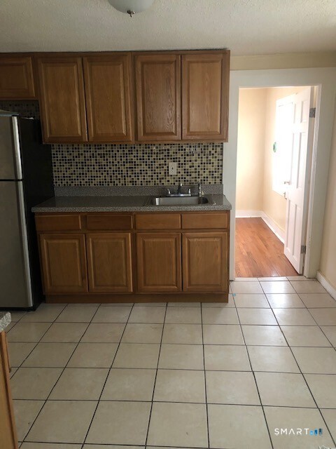 44 Dudley Street Hamden CT 06517