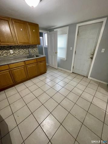 44 Dudley Street Hamden CT 06517