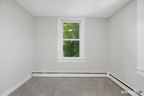 371 Laurel Hill Avenue Norwich CT 06360