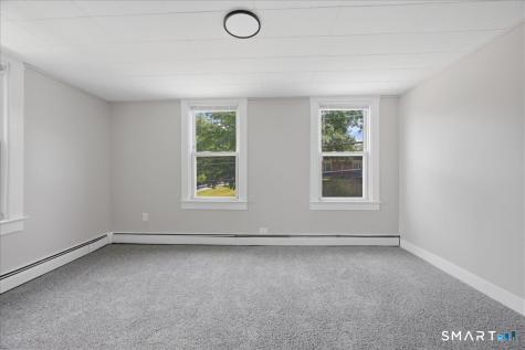 371 Laurel Hill Avenue Norwich CT 06360