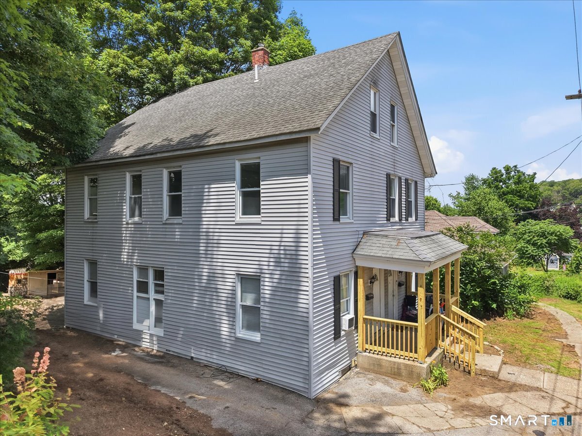 371 Laurel Hill Avenue Norwich CT 06360