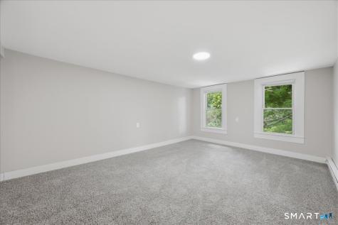 371 Laurel Hill Avenue Norwich CT 06360
