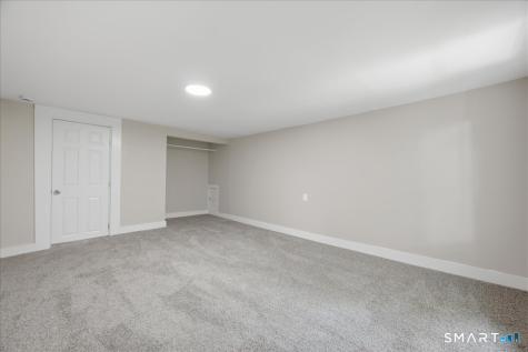 371 Laurel Hill Avenue Norwich CT 06360