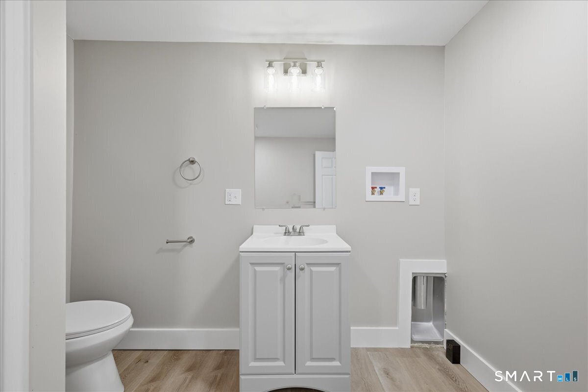 371 Laurel Hill Avenue Norwich CT 06360