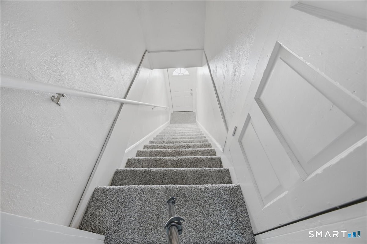 371 Laurel Hill Avenue Norwich CT 06360