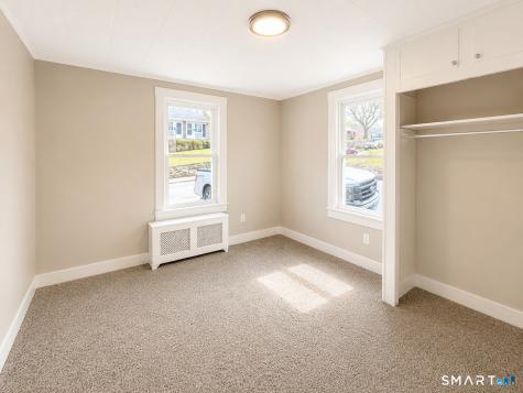371 Laurel Hill Avenue Norwich CT 06360