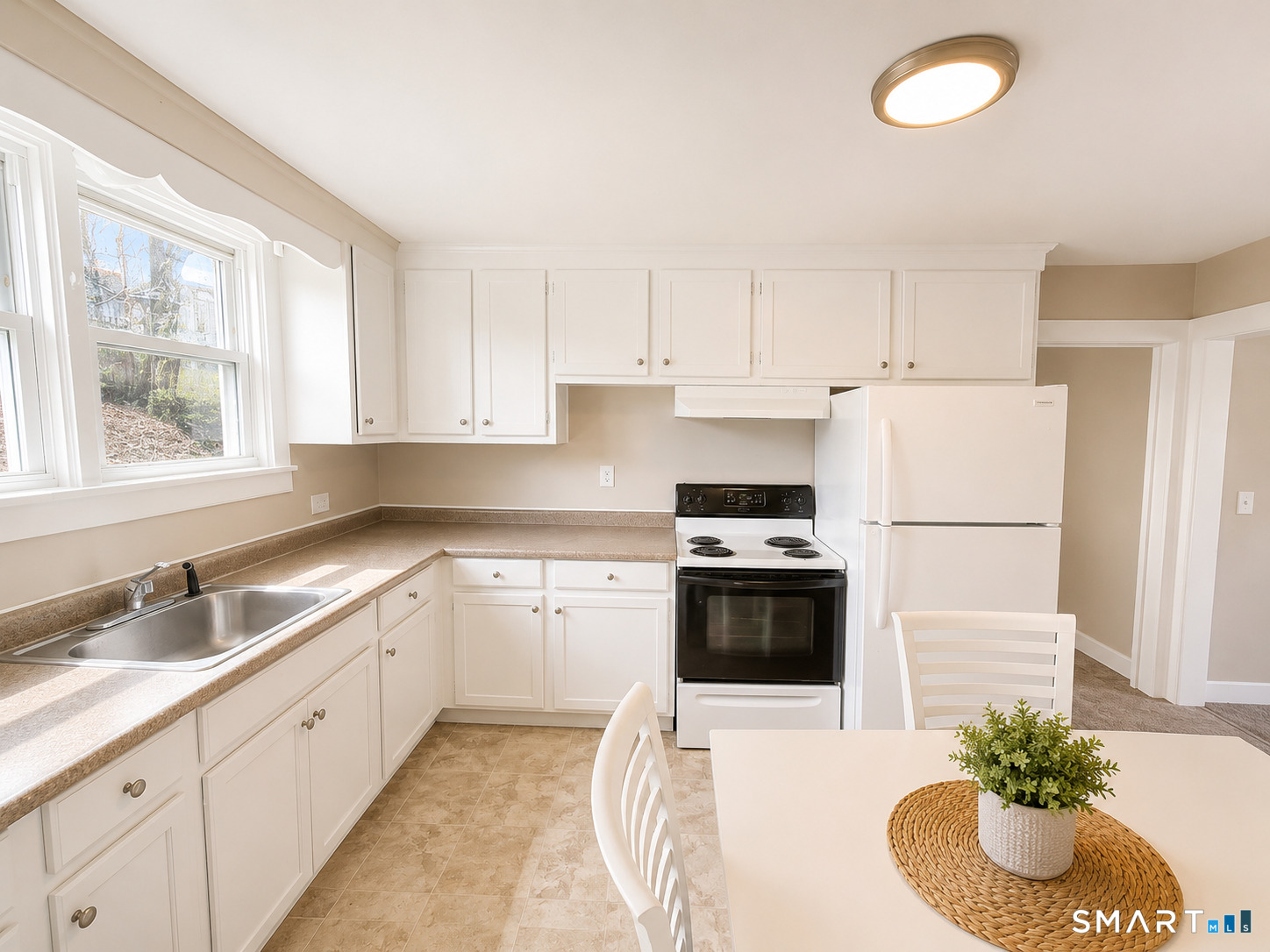 371 Laurel Hill Avenue Norwich CT 06360