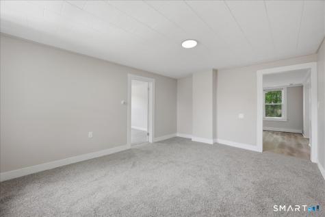 371 Laurel Hill Avenue Norwich CT 06360