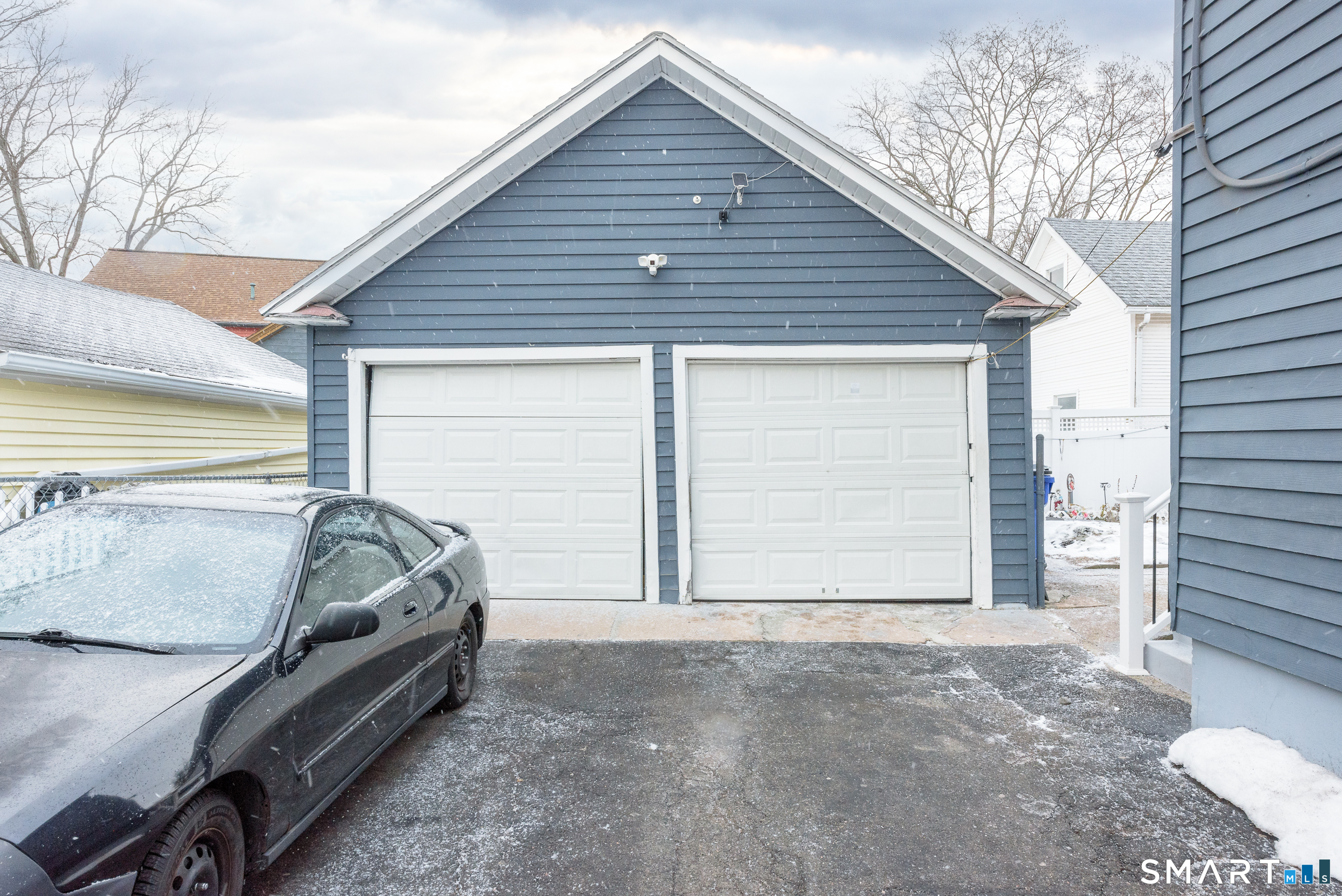 816 Burnside Avenue East Hartford CT 06108