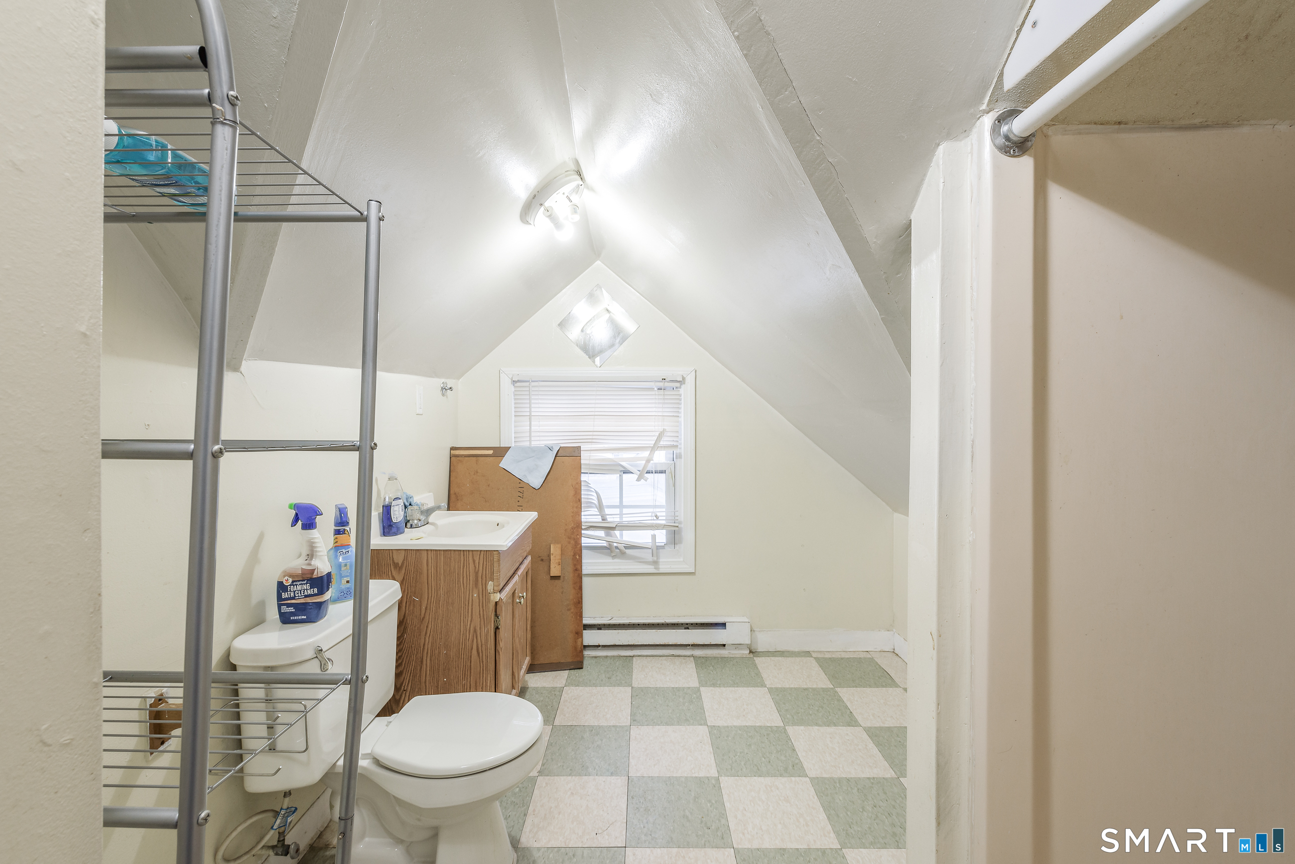 816 Burnside Avenue East Hartford CT 06108