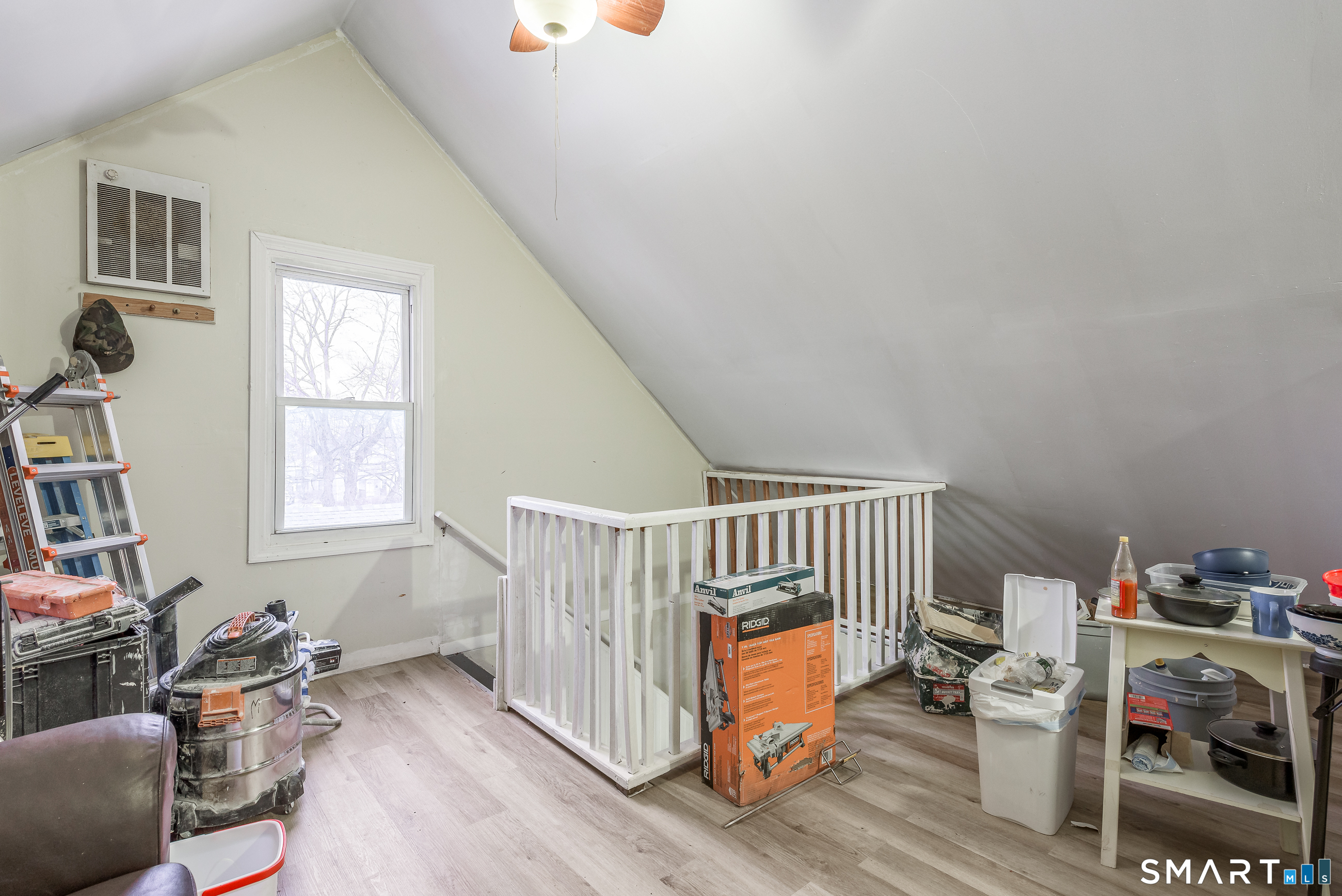 816 Burnside Avenue East Hartford CT 06108