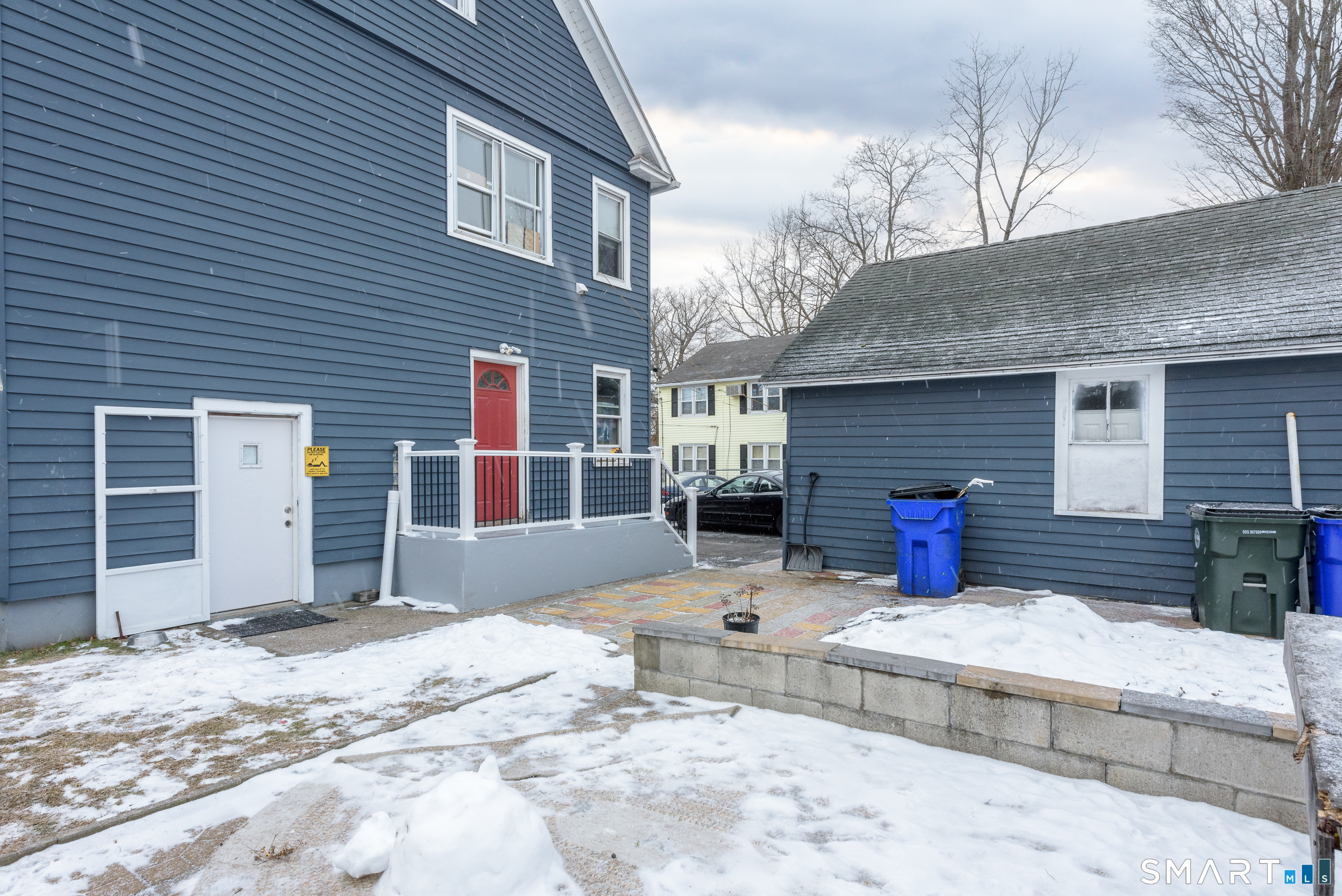 816 Burnside Avenue East Hartford CT 06108