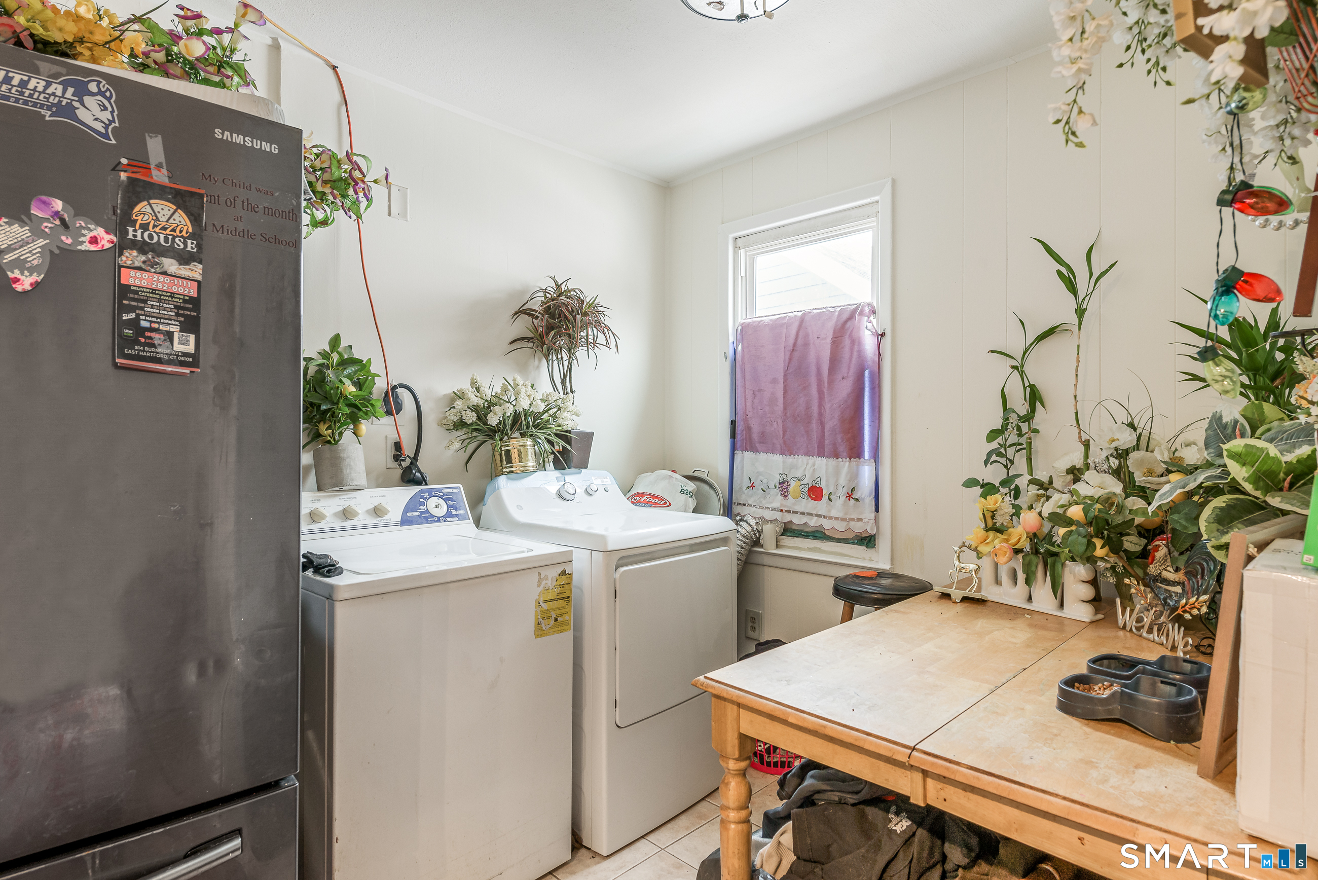 816 Burnside Avenue East Hartford CT 06108