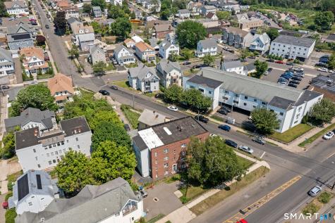 305 Parrott Avenue Bridgeport CT 06606