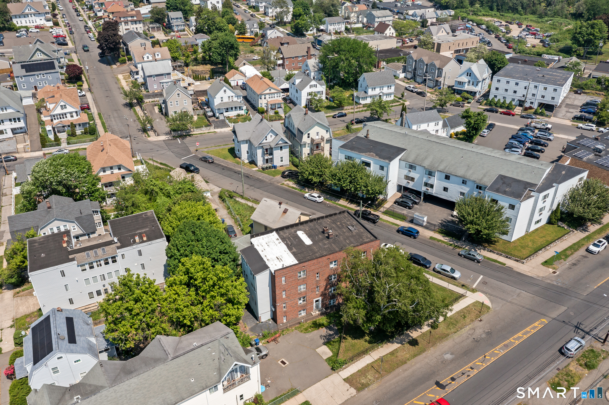 305 Parrott Avenue Bridgeport CT 06606