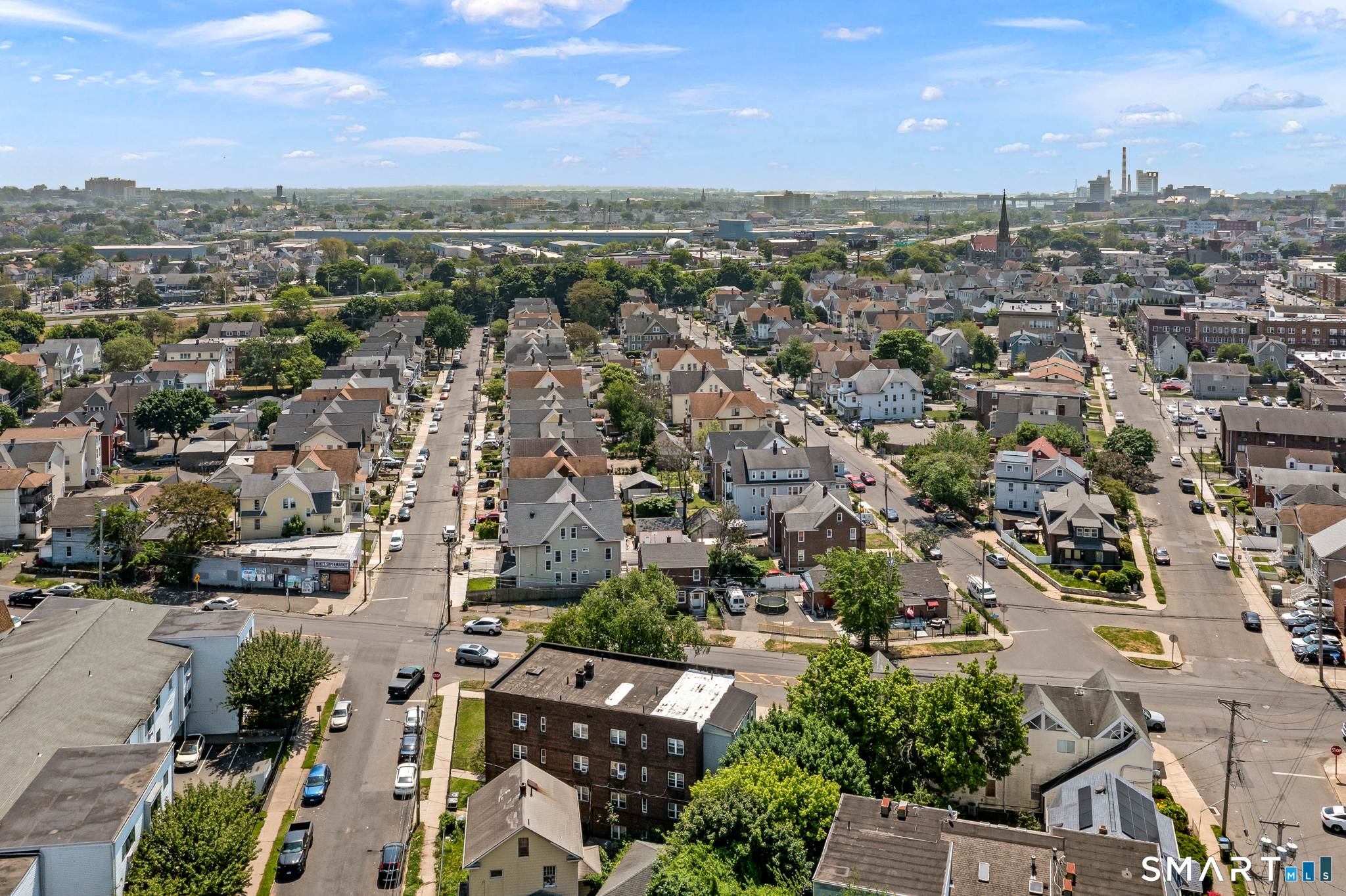 305 Parrott Avenue Bridgeport CT 06606