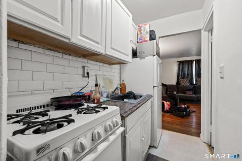 305 Parrott Avenue Bridgeport CT 06606