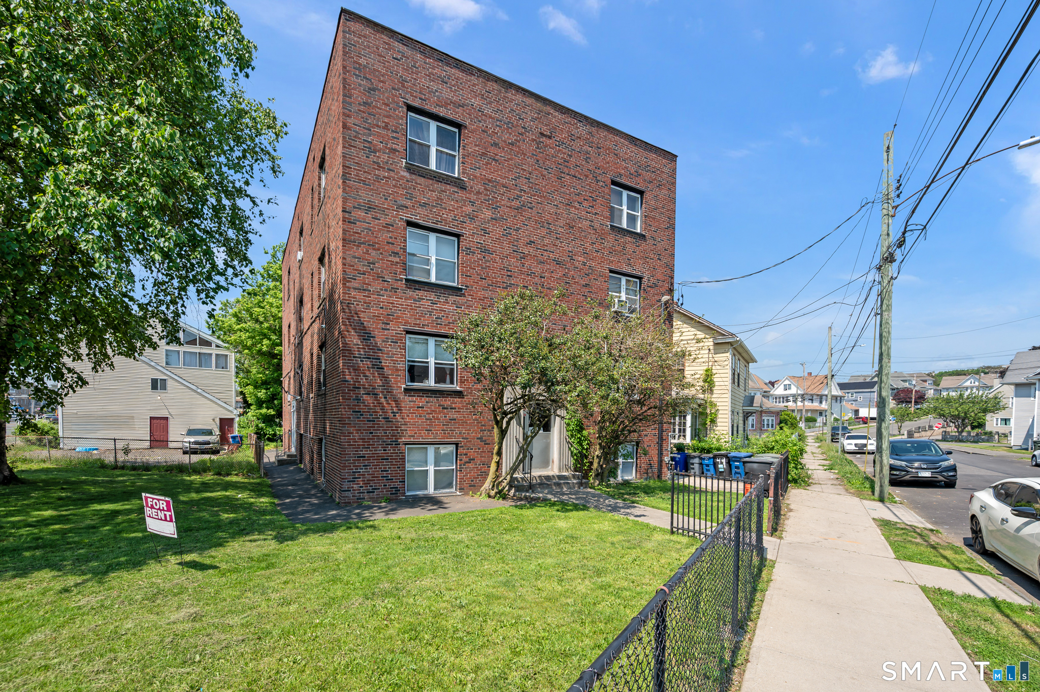 305 Parrott Avenue Bridgeport CT 06606