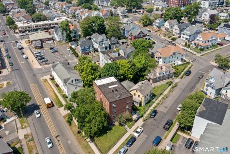 305 Parrott Avenue Bridgeport CT 06606