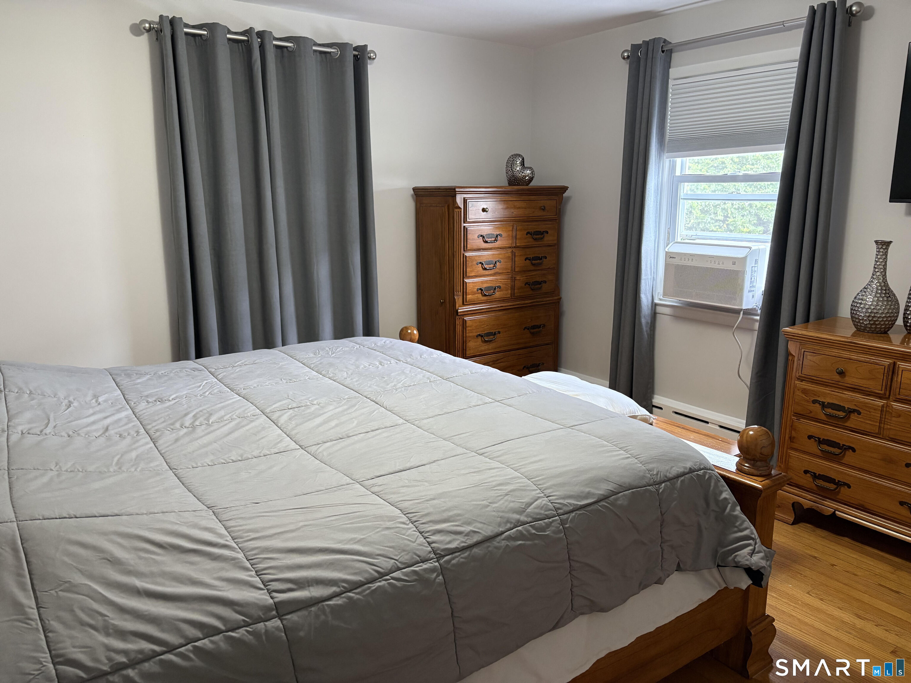 20-22 Grasso Terrace Bridgeport CT 06604