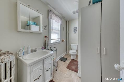 90-92 Main Street South Windsor CT 06074