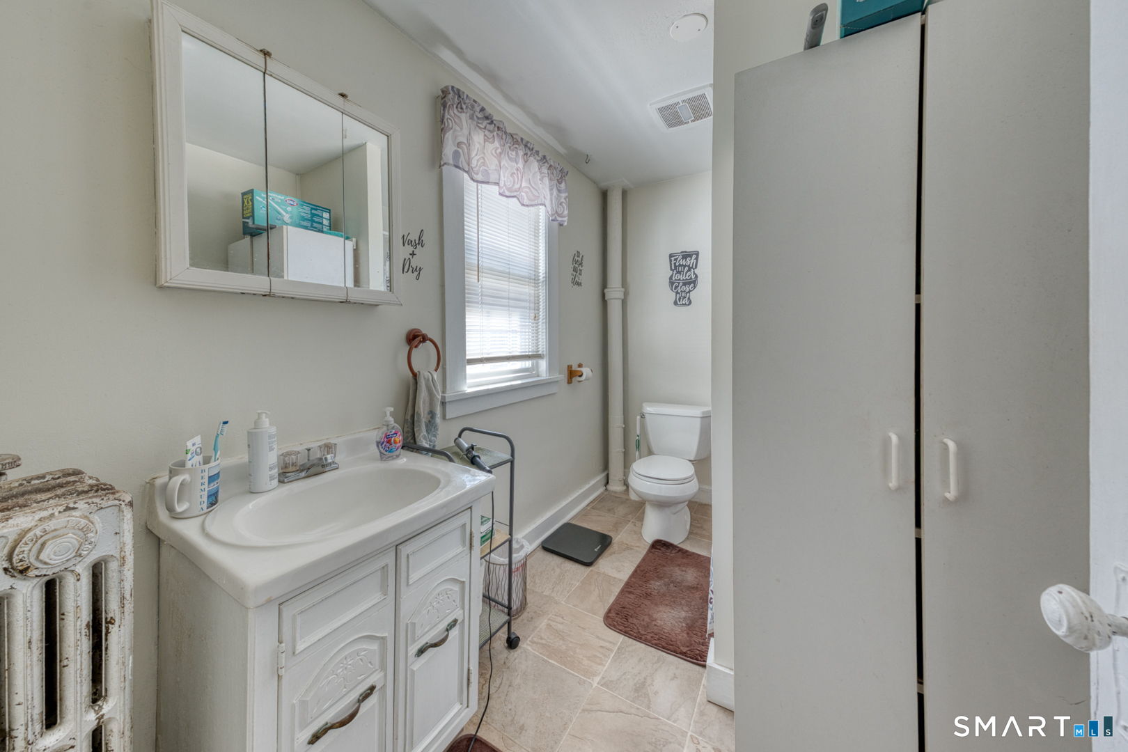 90-92 Main Street South Windsor CT 06074