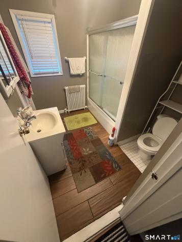 31 Maple Avenue Danbury CT 06810