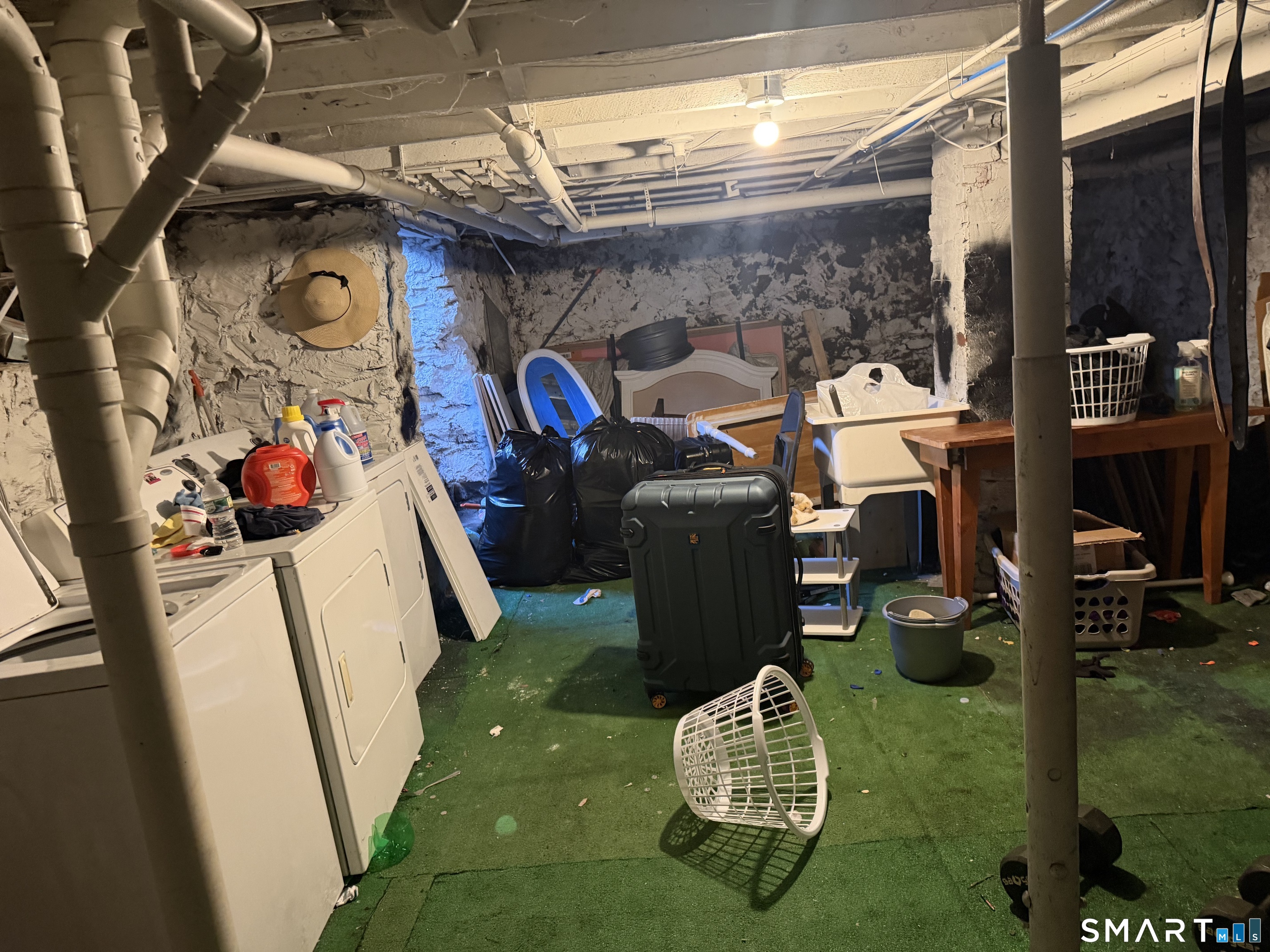31 Maple Avenue Danbury CT 06810