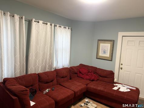 31 Maple Avenue Danbury CT 06810