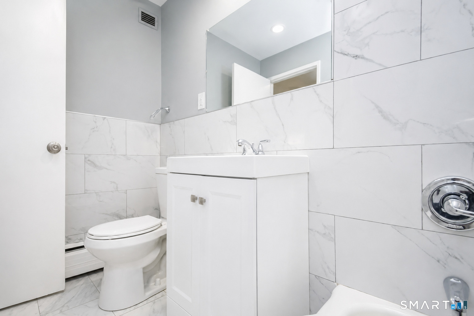 18 Sherman Street Hartford CT 06105