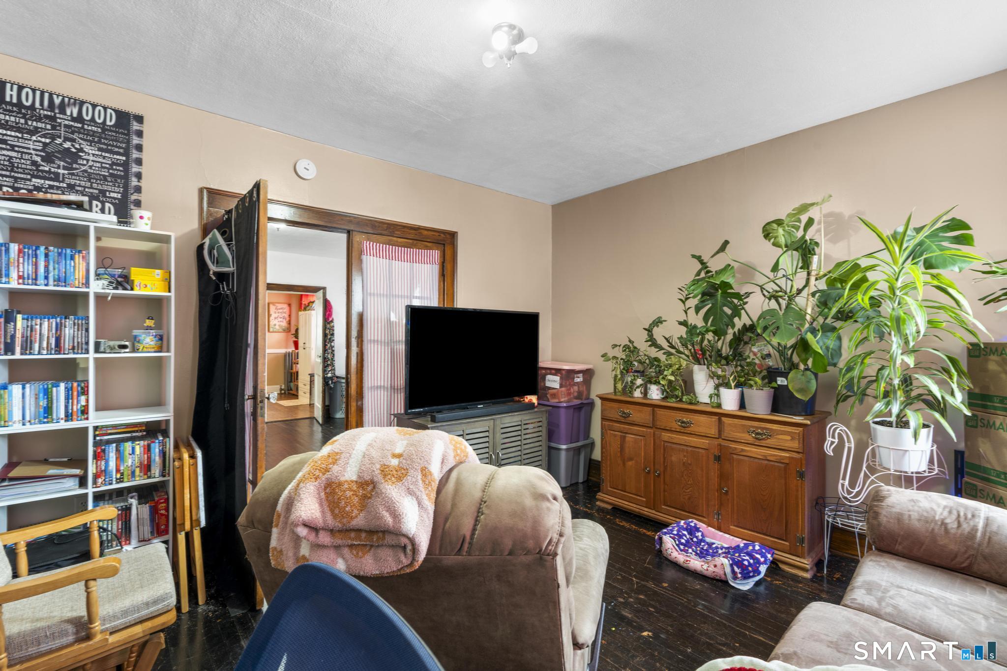165 Smith Street New Britain CT 06053