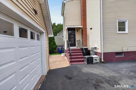 9-11 Goodwin Place East Hartford CT 06108