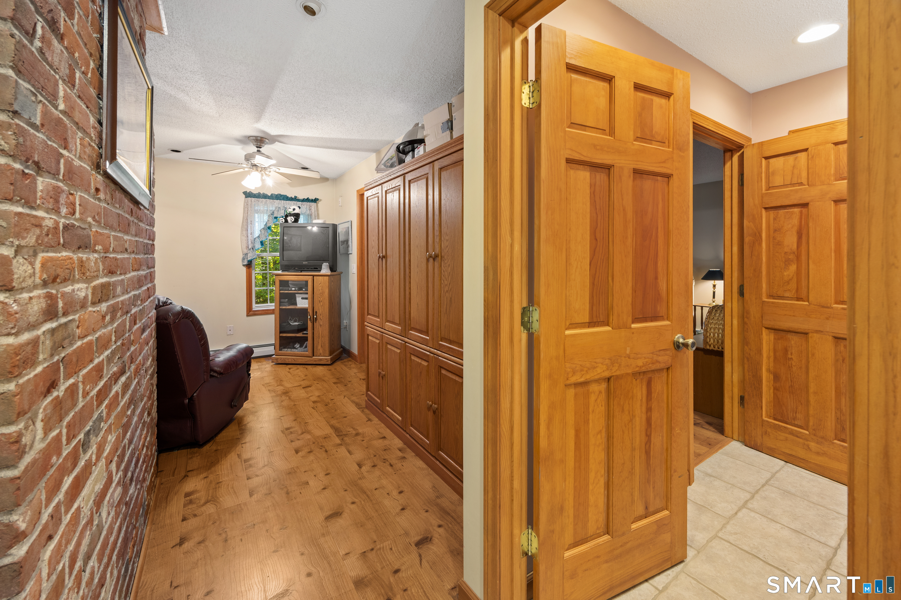 23 Hampden Road Somers CT 06071