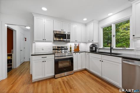 23 Hampden Road Somers CT 06071