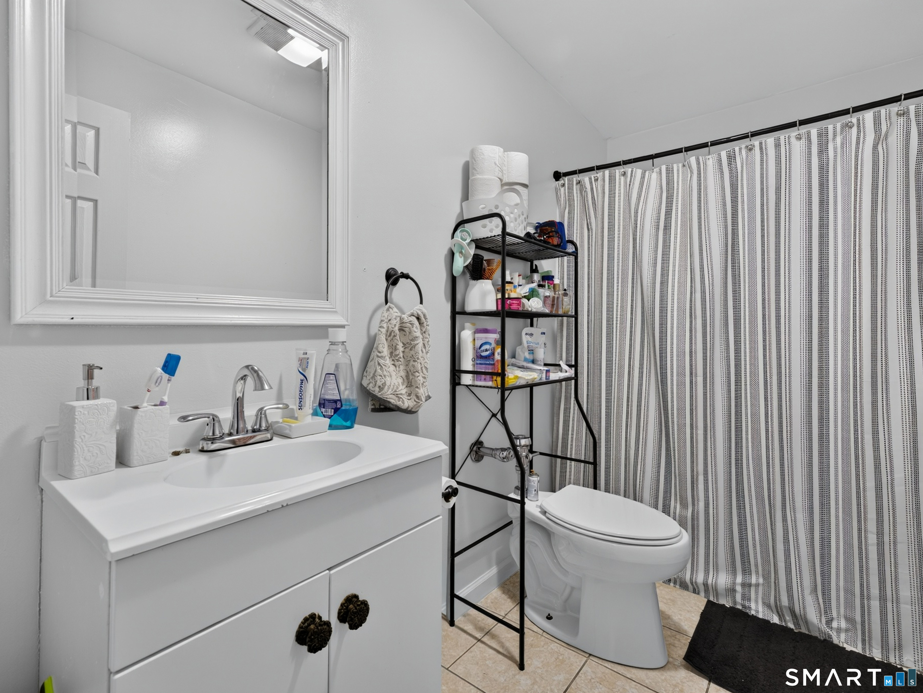 119 Lincoln Avenue New London CT 06320