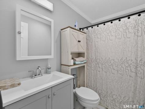 119 Lincoln Avenue New London CT 06320