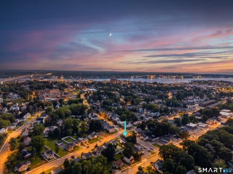 119 Lincoln Avenue New London CT 06320