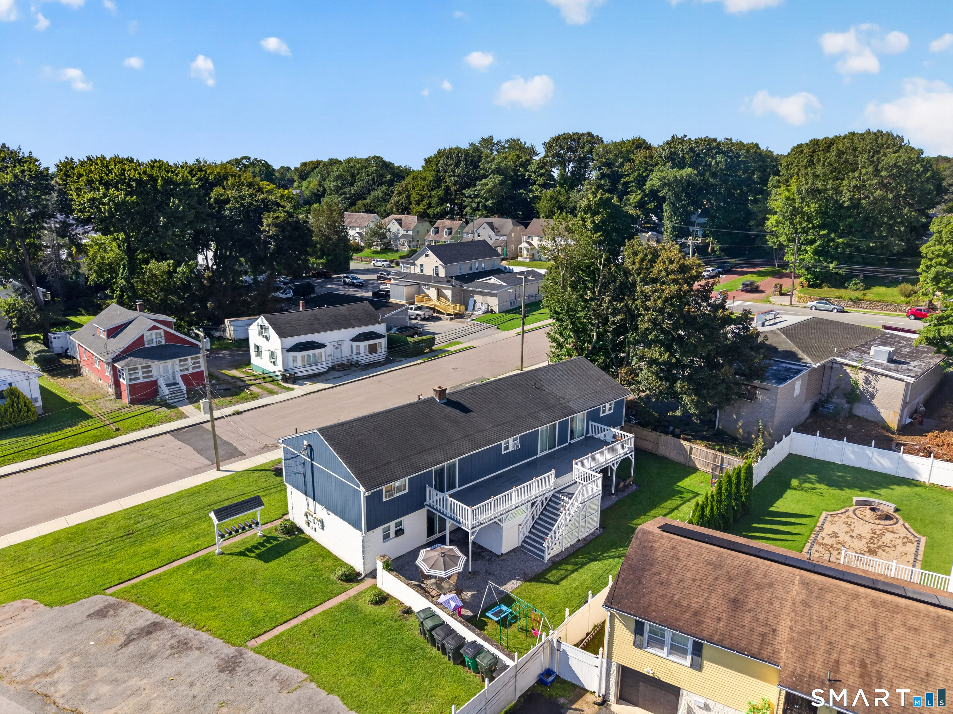 119 Lincoln Avenue New London CT 06320