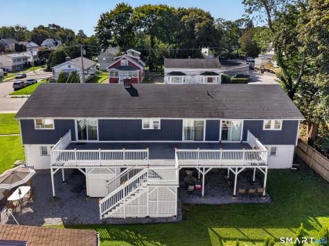 119 Lincoln Avenue New London CT 06320