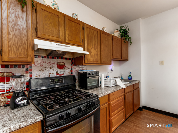 184-186 Mansfield Street New Haven CT 06511