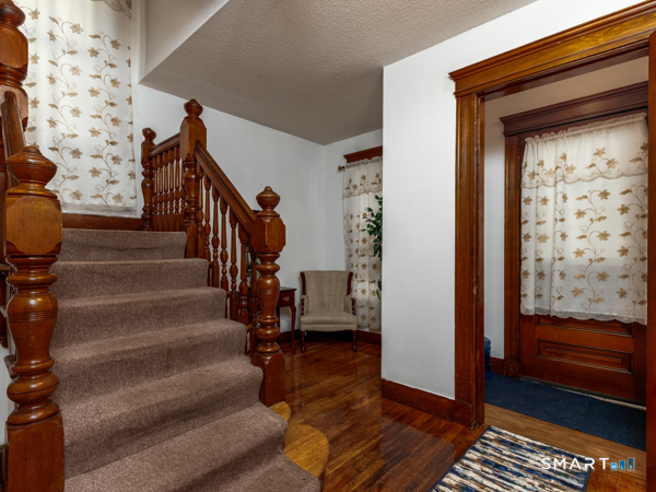 184-186 Mansfield Street New Haven CT 06511